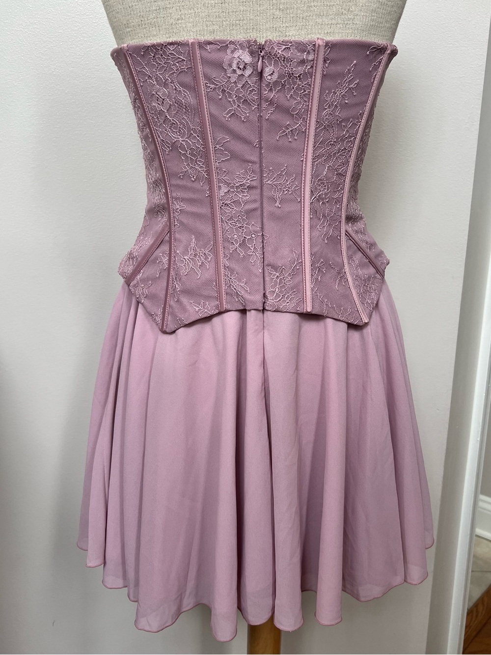 NWT Oh Polly Chloe Dusty Pink Lace Corset Mini Dress Size 8 - Picture 5 of 10